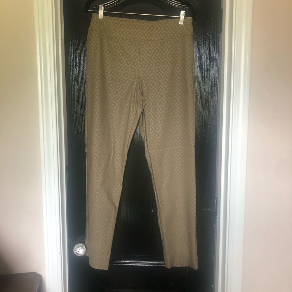 Straight leg pull on pants